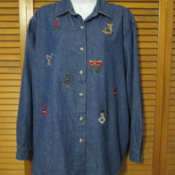 Casey & Max top Vintage Christmas denim top with embroidered designs size L - Picture 1 of 10